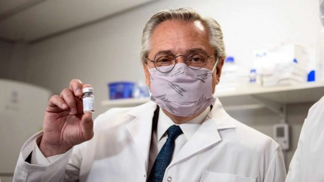 Alberto-Fernández-870x489