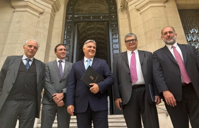 llaryora corte suprema