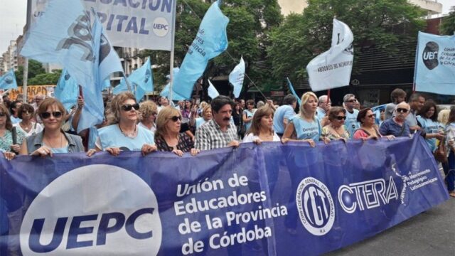 marcha docente 3}