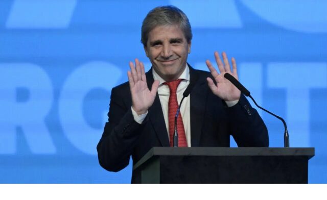 luis caputo riesgo país